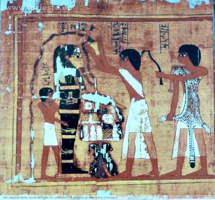 ci sono 4 pagine di papiro col Libro dei Morti erano dello scriba Imen hetep contabile dei buoi a Tebe XVIII dinastia 