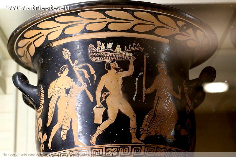 cratere a campana a figure rosse, scena dionisiaca, pittore di Digione 380-360, coll. Sartorio