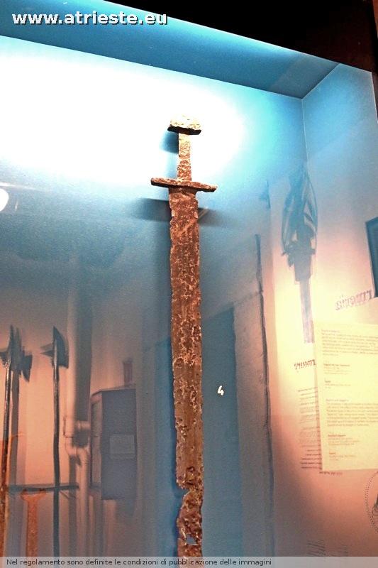 la più antica spada dell'Armeria